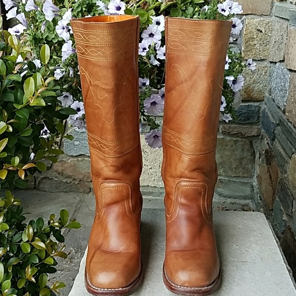 frye campus stitching horse